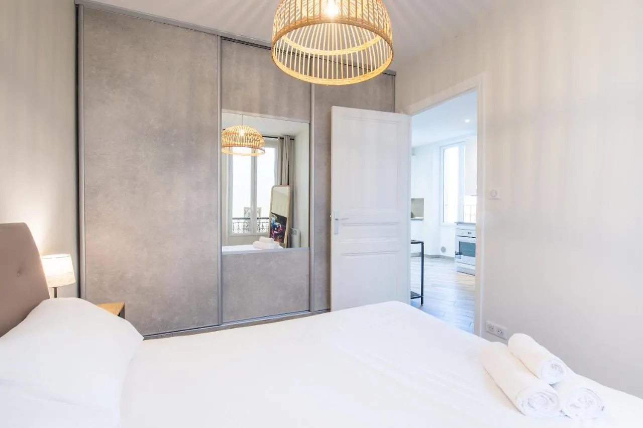 2Mn Monaco - Hypercentre - Appartement Renove - Bi Beausoleil
